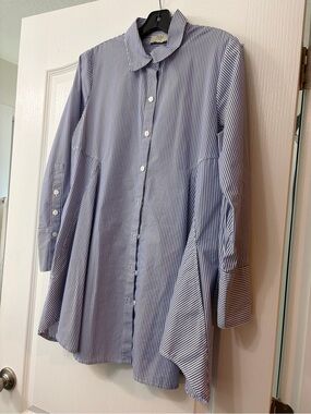 INAE Collection Navy and White Vertical-Striped Button-Down Tunic